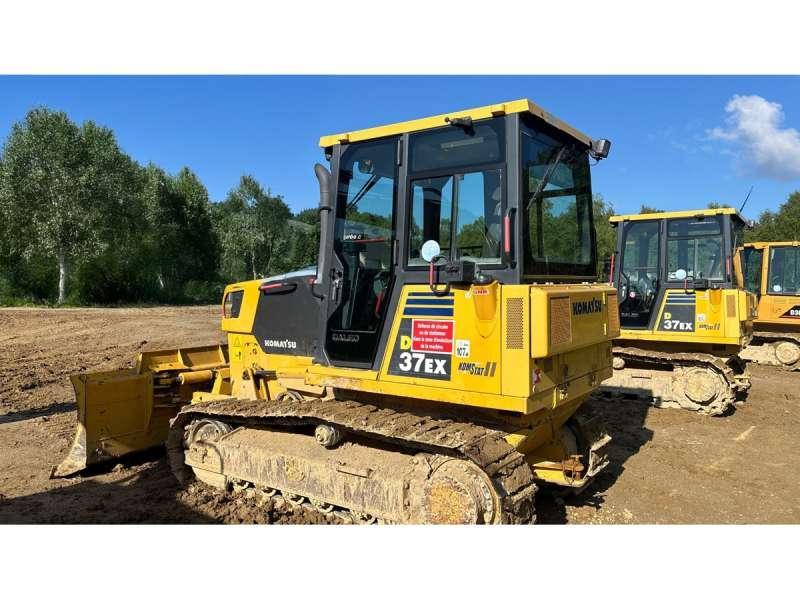 Komatsu D37EX