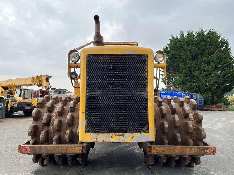 CAT 825 + porte engins