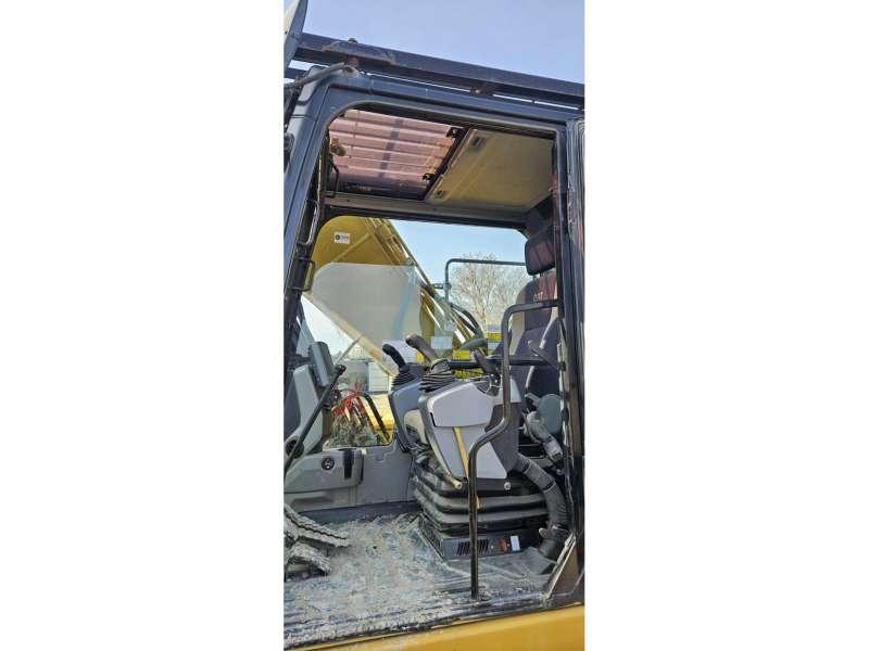 CAT 323F