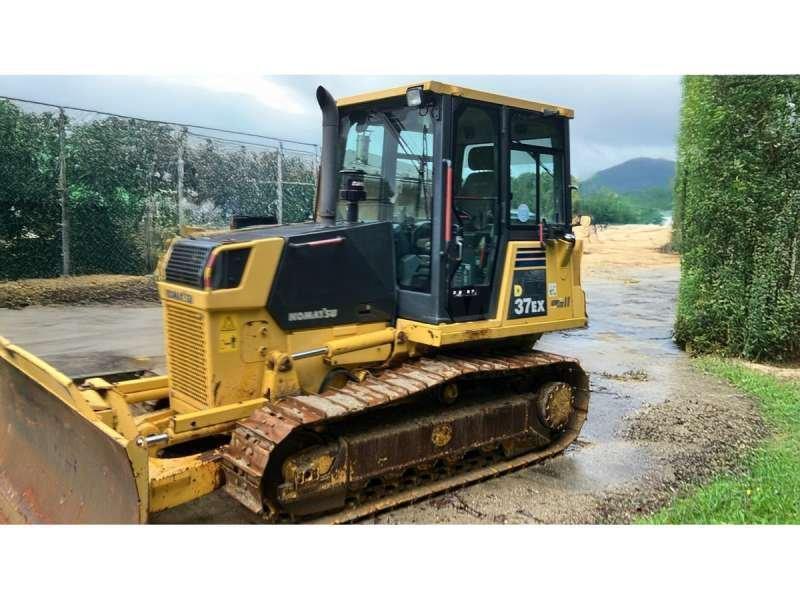 Komatsu D37EX