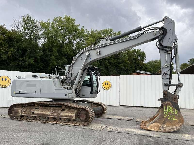 Liebherr R922LC