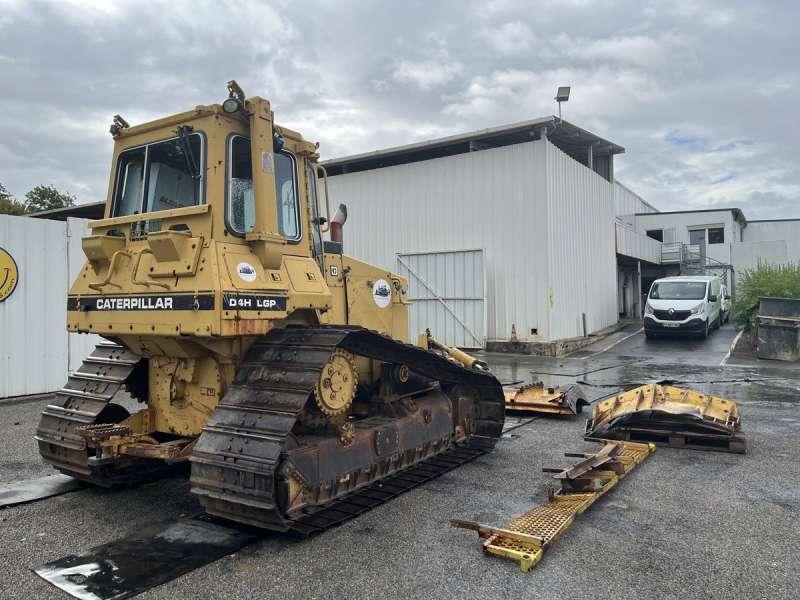 CAT D4H LGP