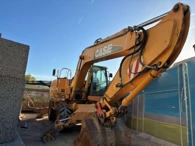 CASE WX210