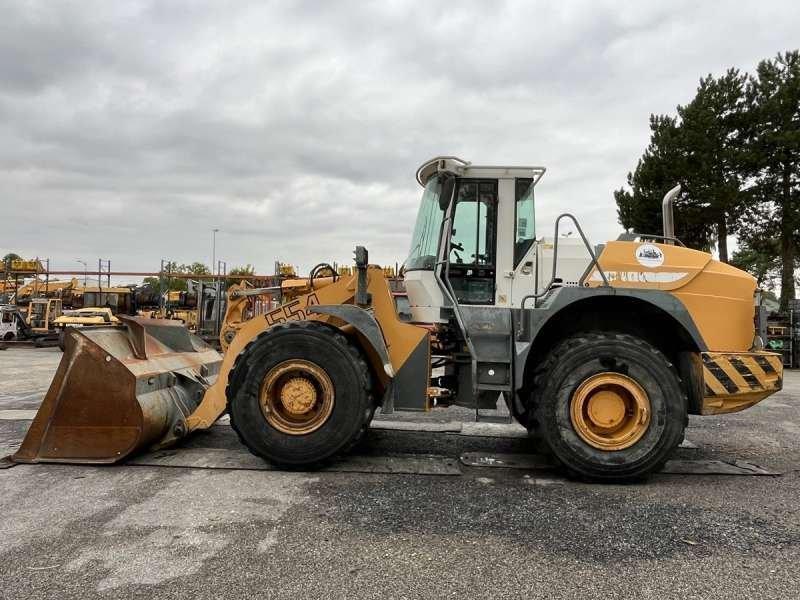 Liebherr L554