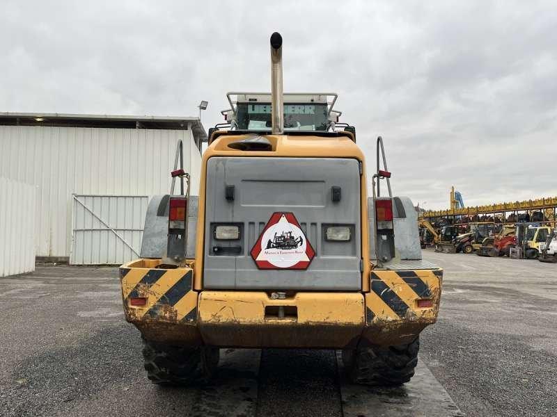 Liebherr L554