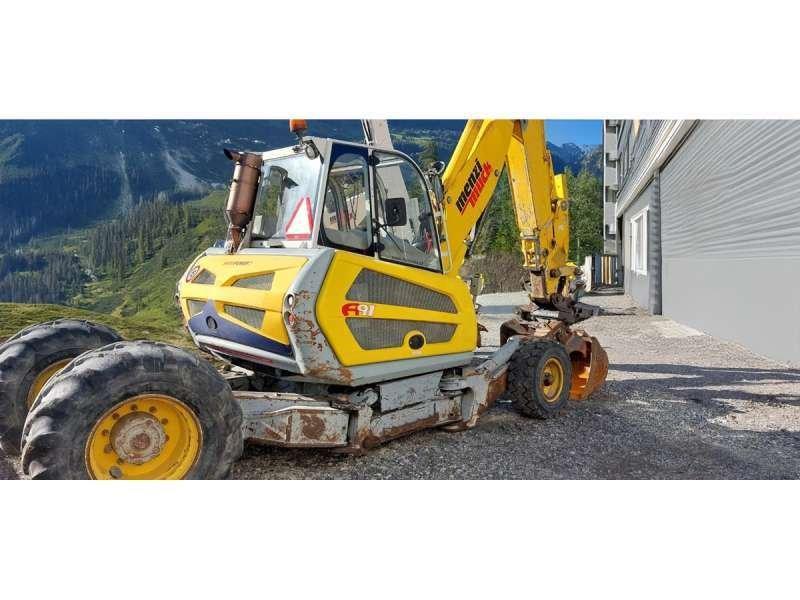 Menzi Muck A91F MOBIL