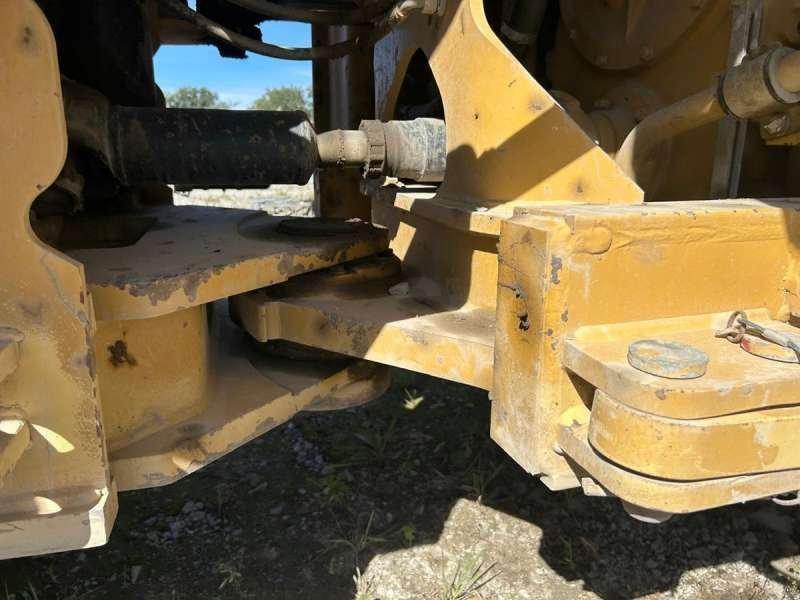 CAT 966G