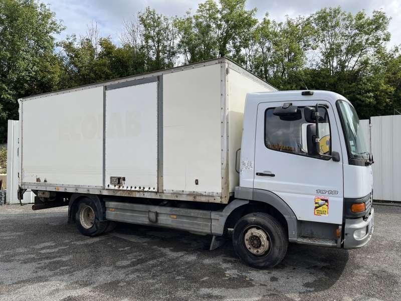 Mercedes-Benz ATEGO 1018