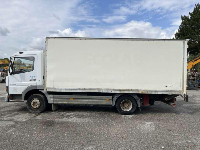 Mercedes-Benz ATEGO 1018