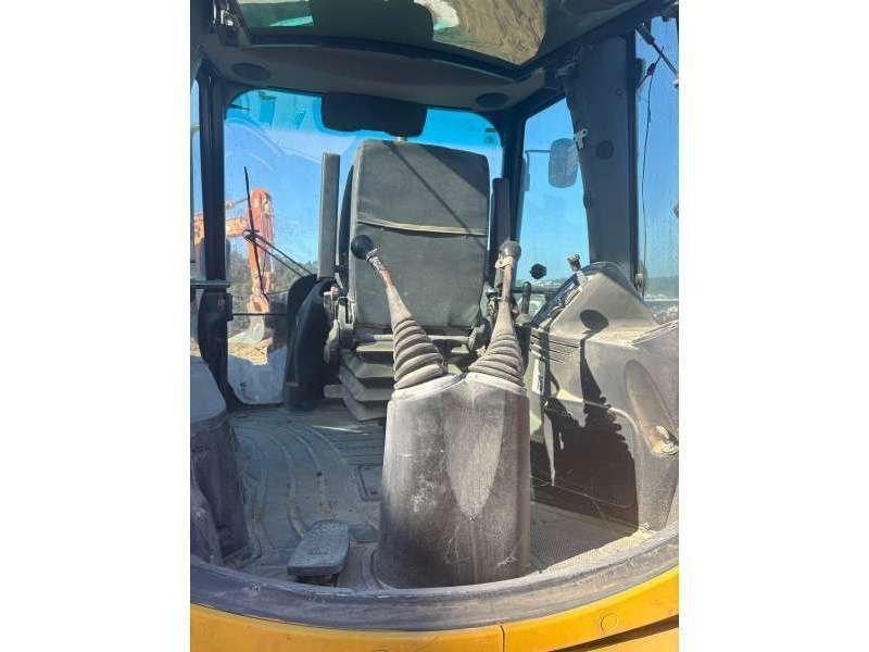 JCB 4CX