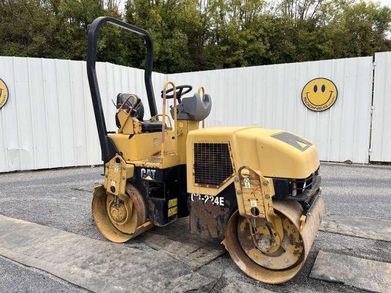 CAT CB-224E