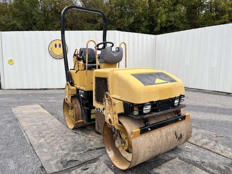CAT CB-224E