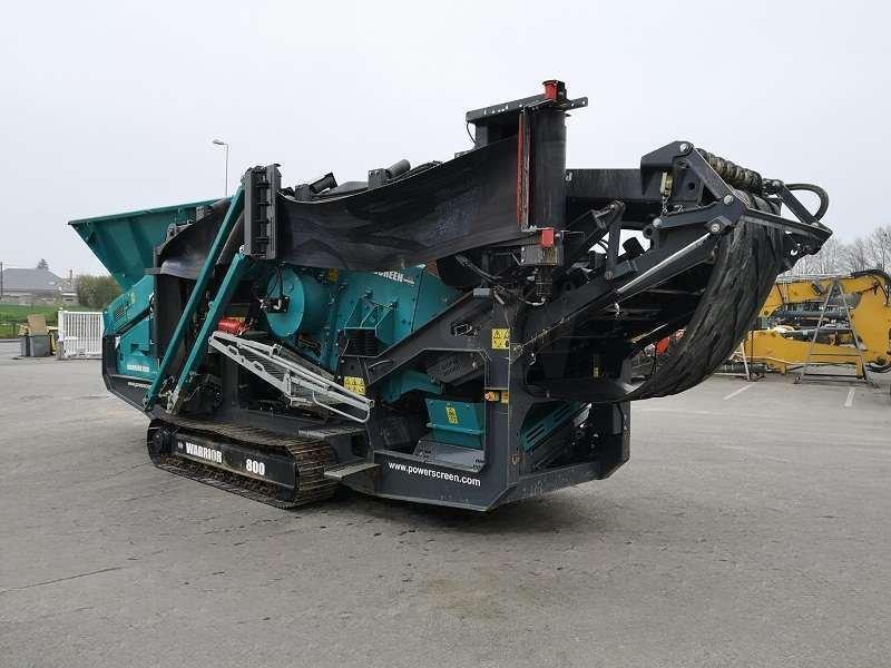 Powerscreen Warrior 800