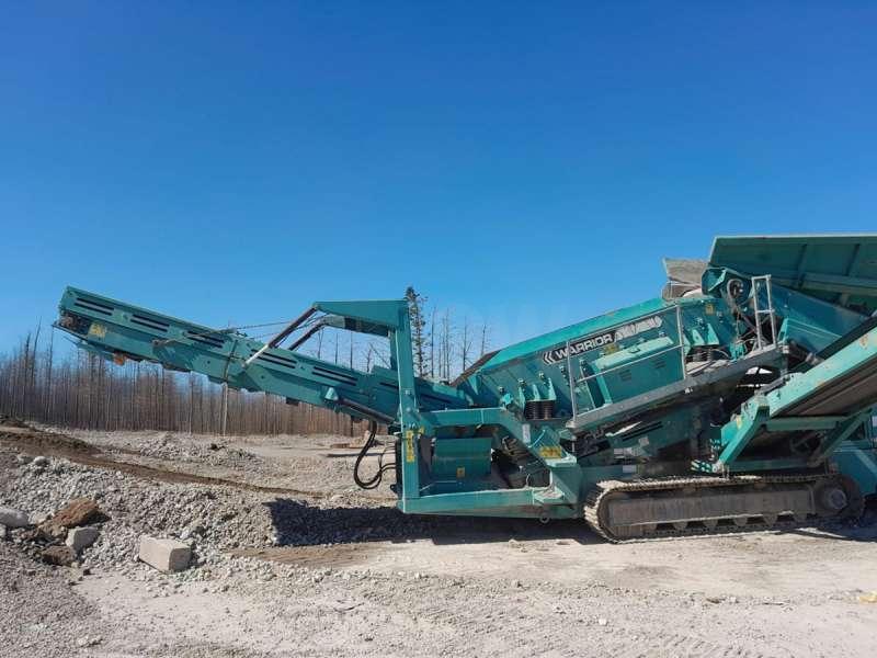 Powerscreen Warrior 1400