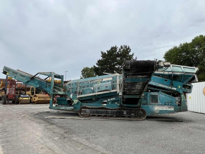 Powerscreen Warrior 1800