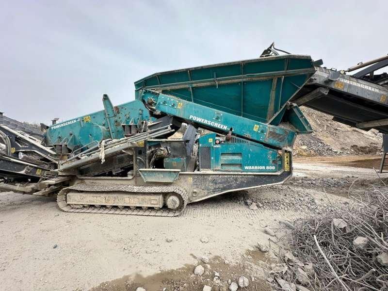 Powerscreen Warrior 800