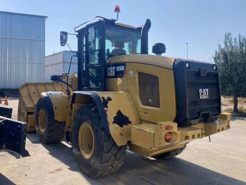CAT 926M