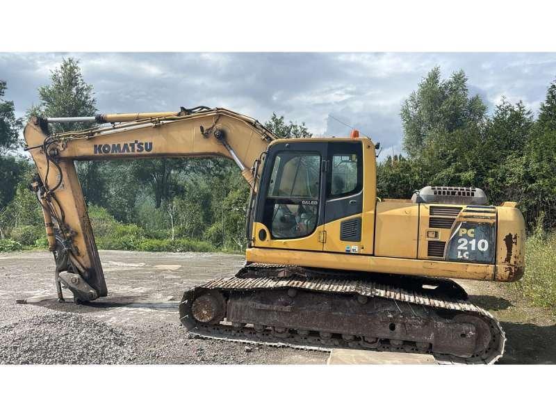 Komatsu PC210-LC8