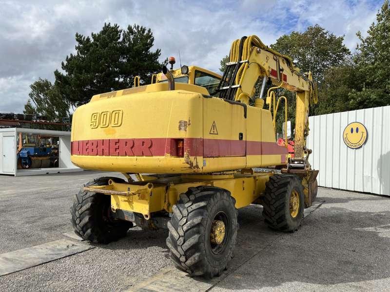 Liebherr A900C Litronic