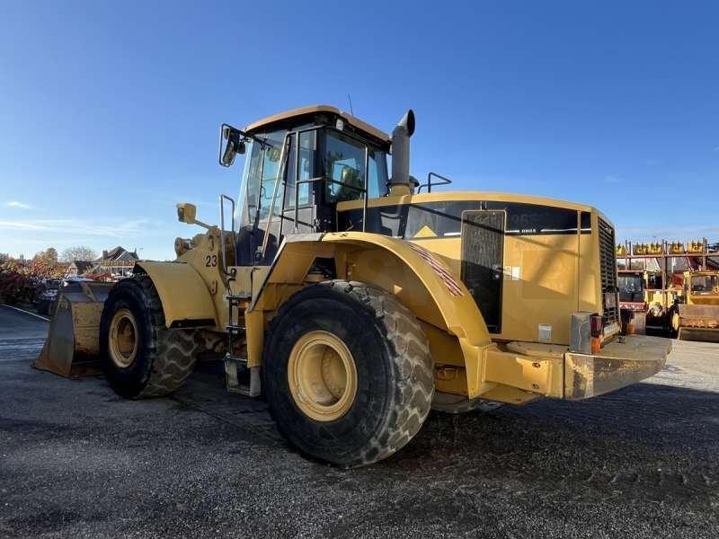 CAT 966G