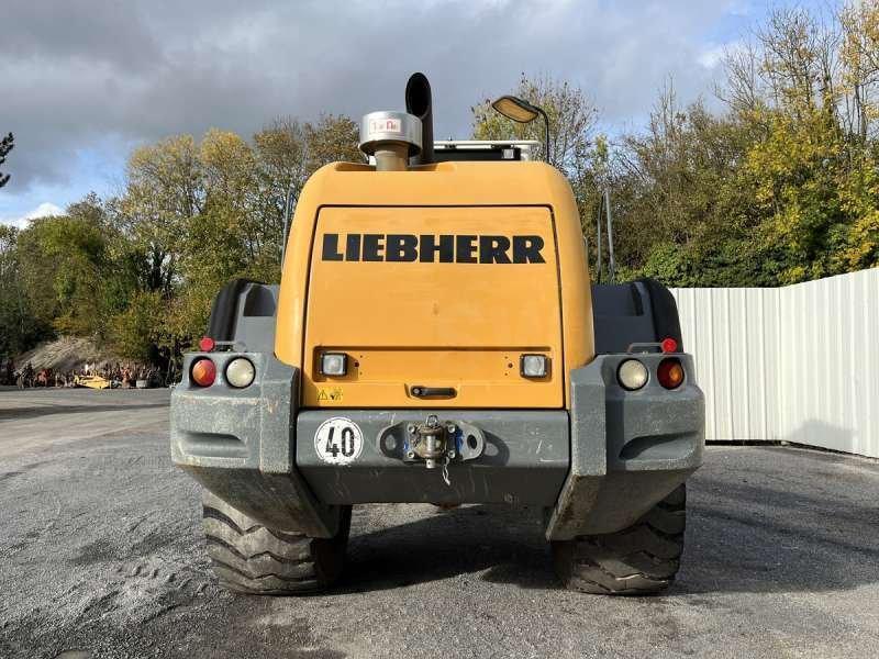 Liebherr L576