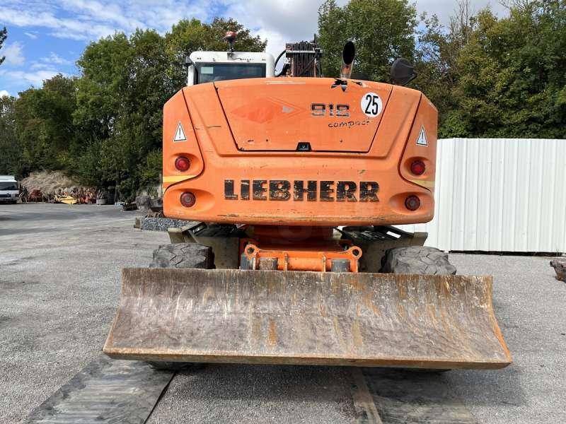 Liebherr A918 COMPACT