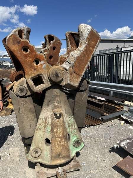 Montabert Lot 2 Croc Béton