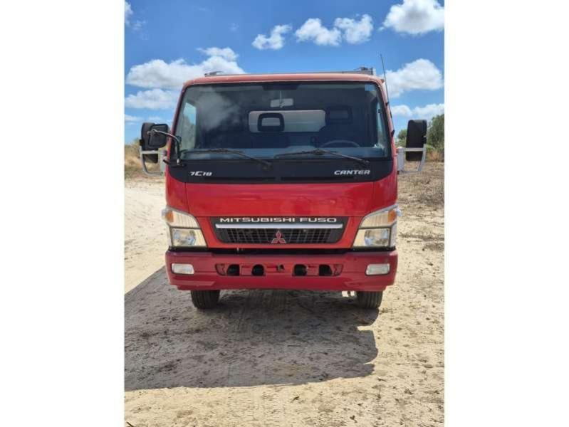 Mitsubishi FUSO CANTER 7C18