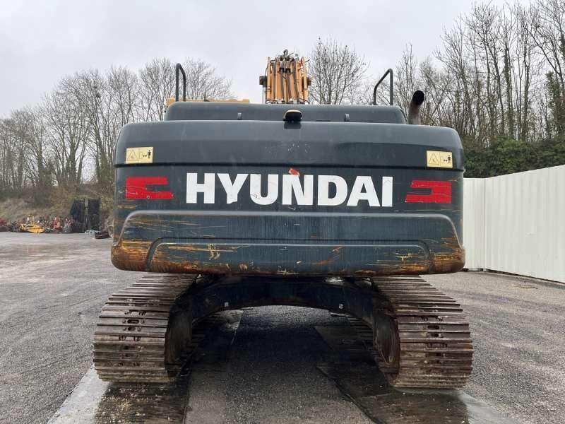 Hyundai HX260 L