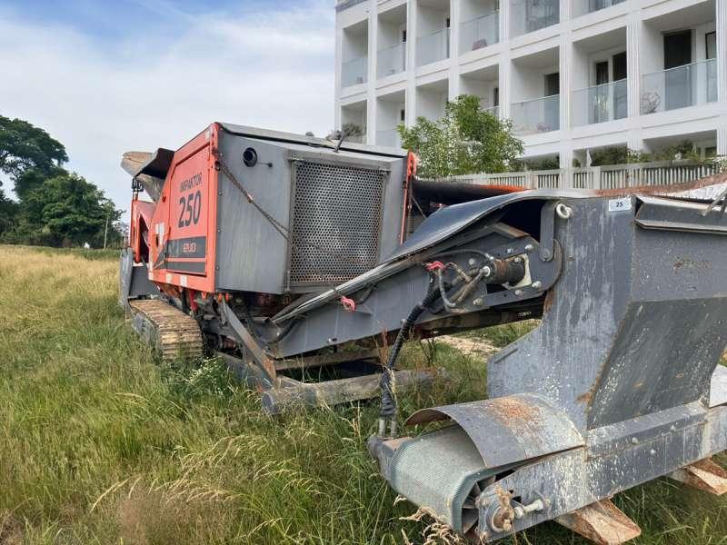 Arjes IMPAKTOR 250 EVO + crible embarqué