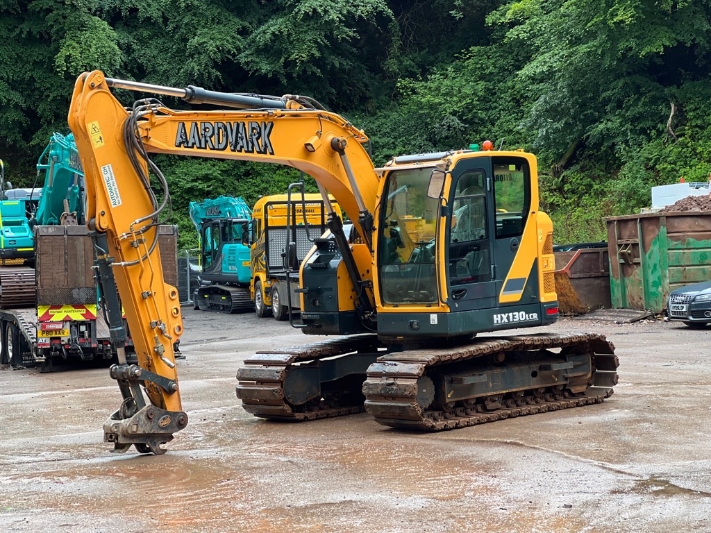Hyundai HX 145 LCR, 2018, Exeter, United Kingdom Used crawler