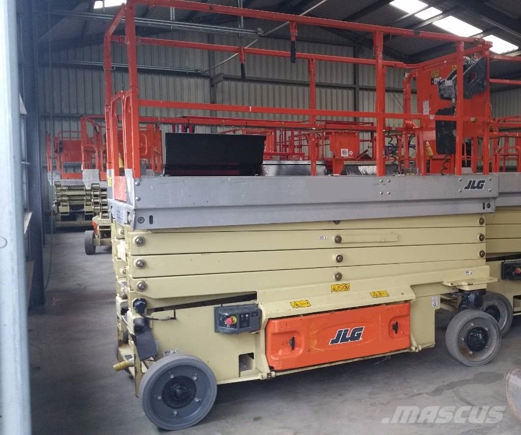 Used JLG 3246ES scissor lifts Year 2010 Price 12,215 for sale
