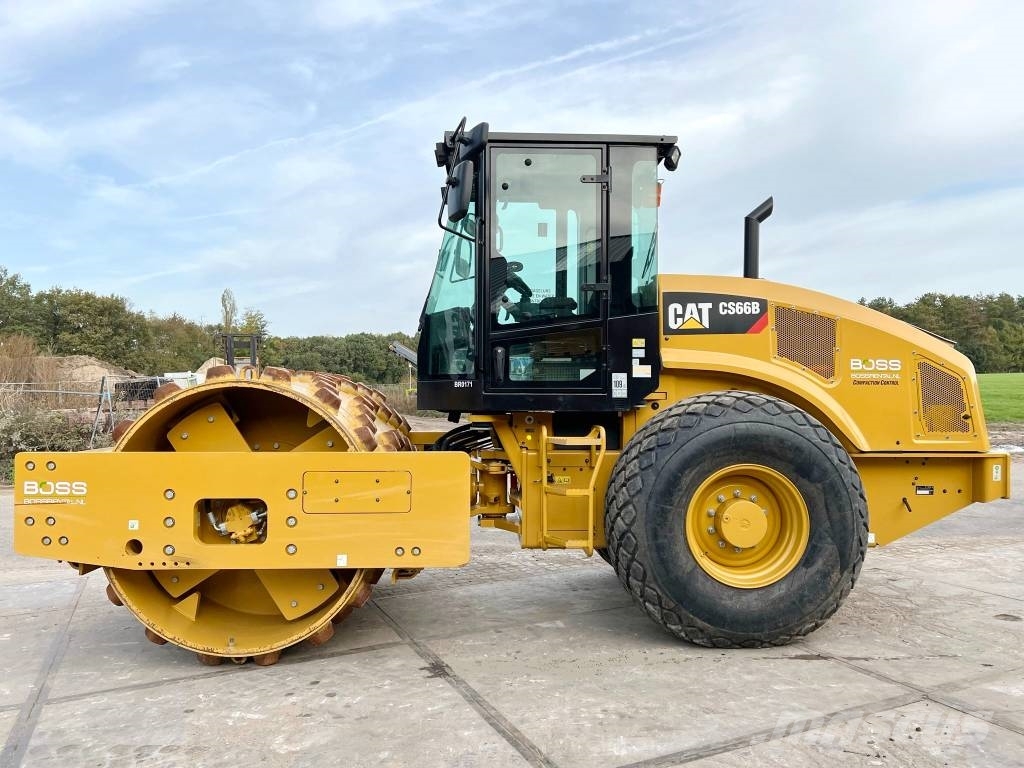 Caterpillar CS66B CE Certified / Low Hours / Padfoot, 2021, Veldhoven, NoordBrabant