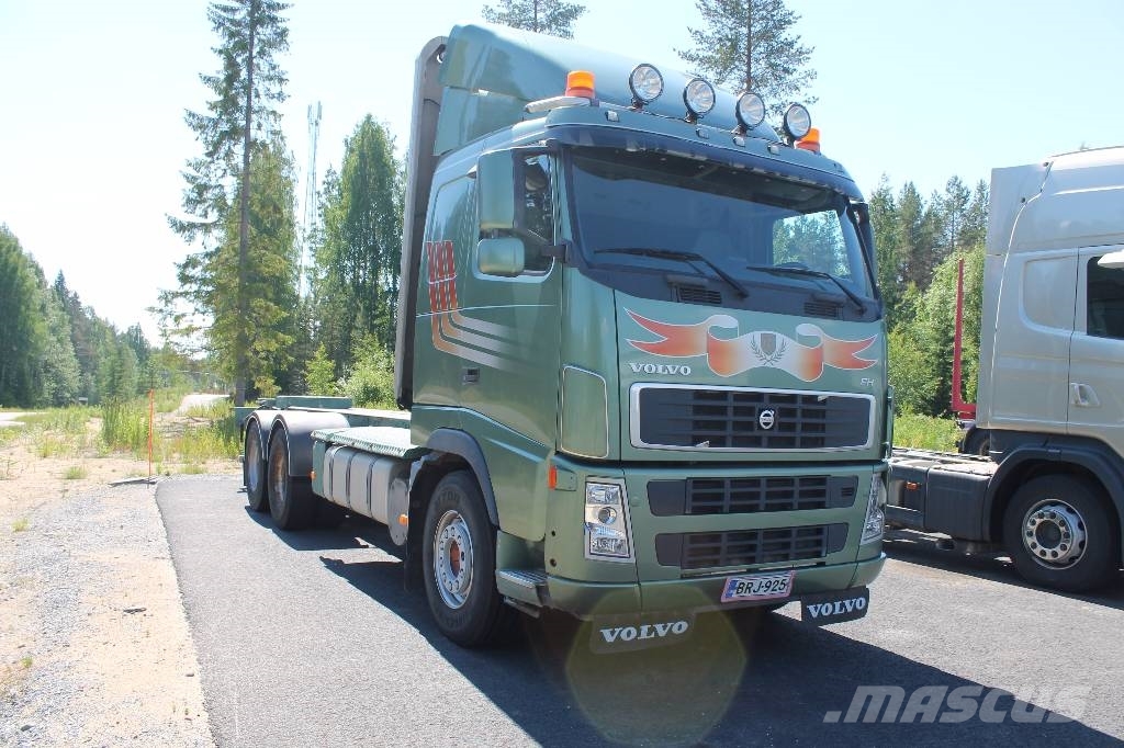 Капот volvo fh13