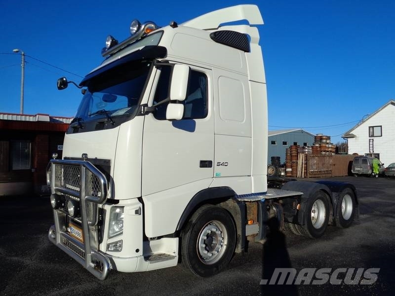 Капот volvo fh13