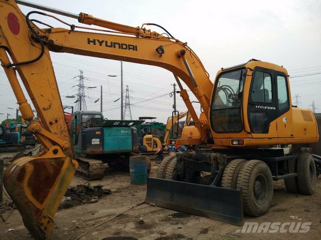 Hyundai 130-5WD, 2009, Wheeled excavators .