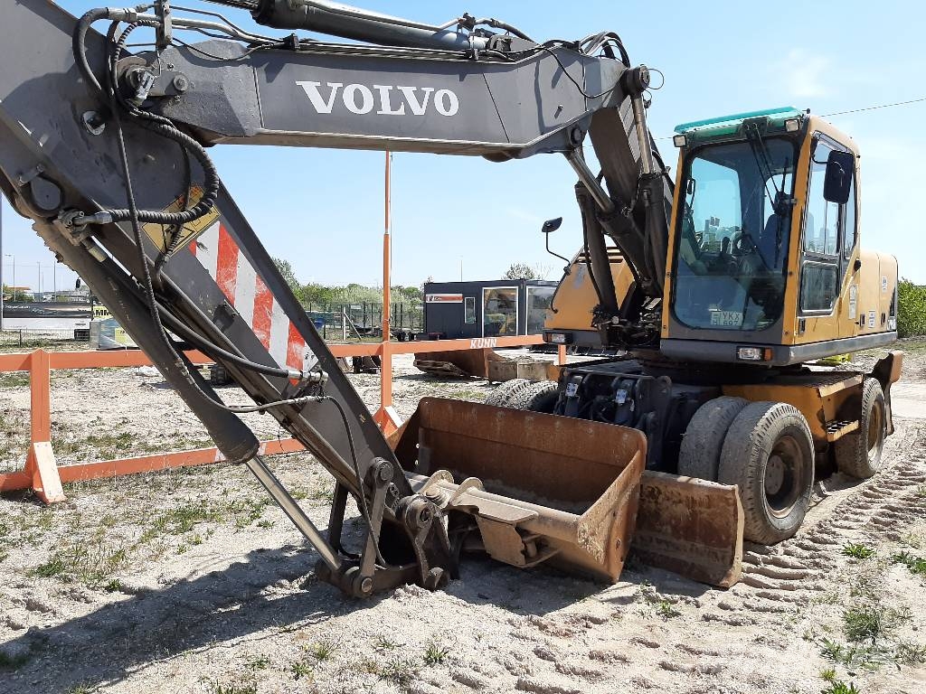 Ew 205d volvo