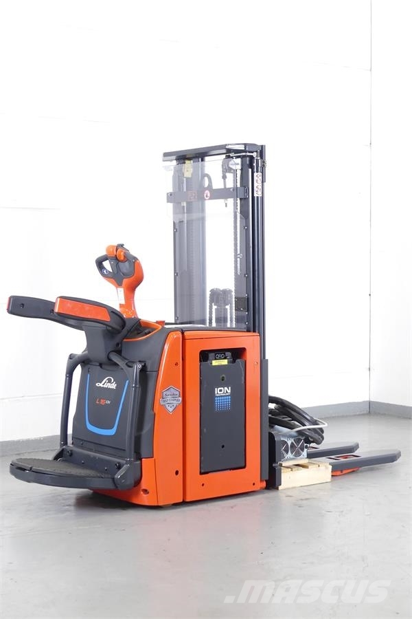 used-linde-l-16-api-1173-li-ion-narrow-aisle-truck-year-2017-price