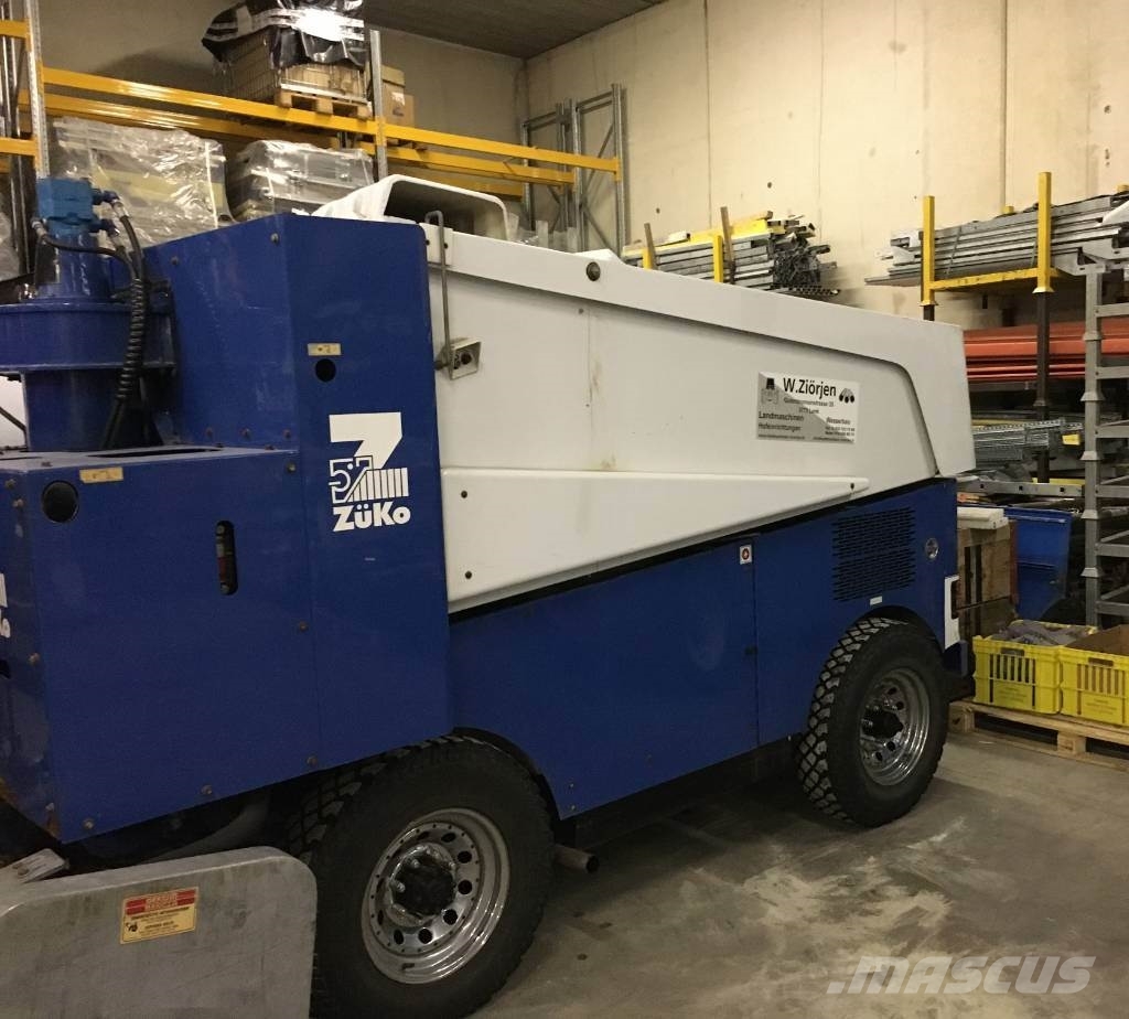 Zamboni 520, 2005, Varna, Italy - Used other road and snow machines