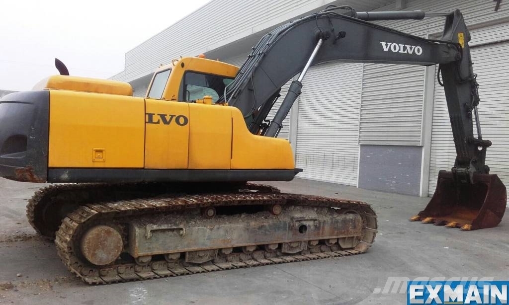 Volvo ec 210
