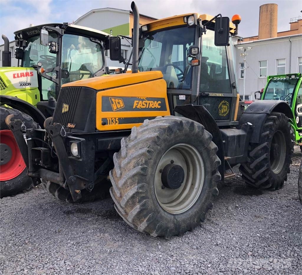 Used JCB fastrac1135turbo tractors Year 1996 Price 29,011 for