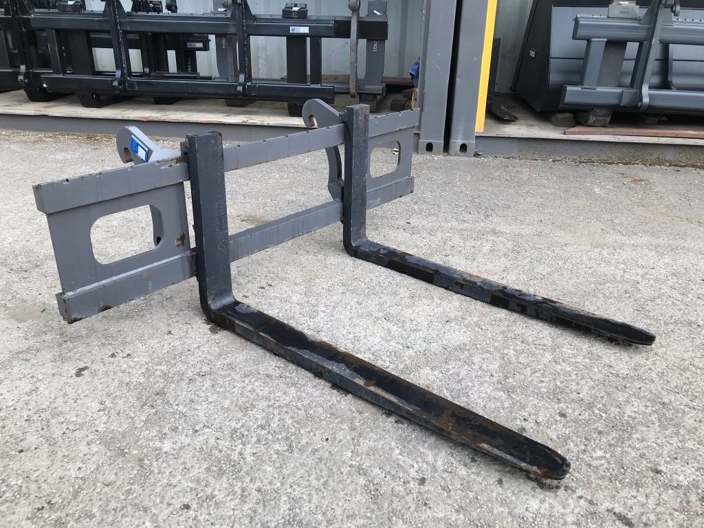 Used Volvo pallet forks front loaders and diggers for sale Mascus USA