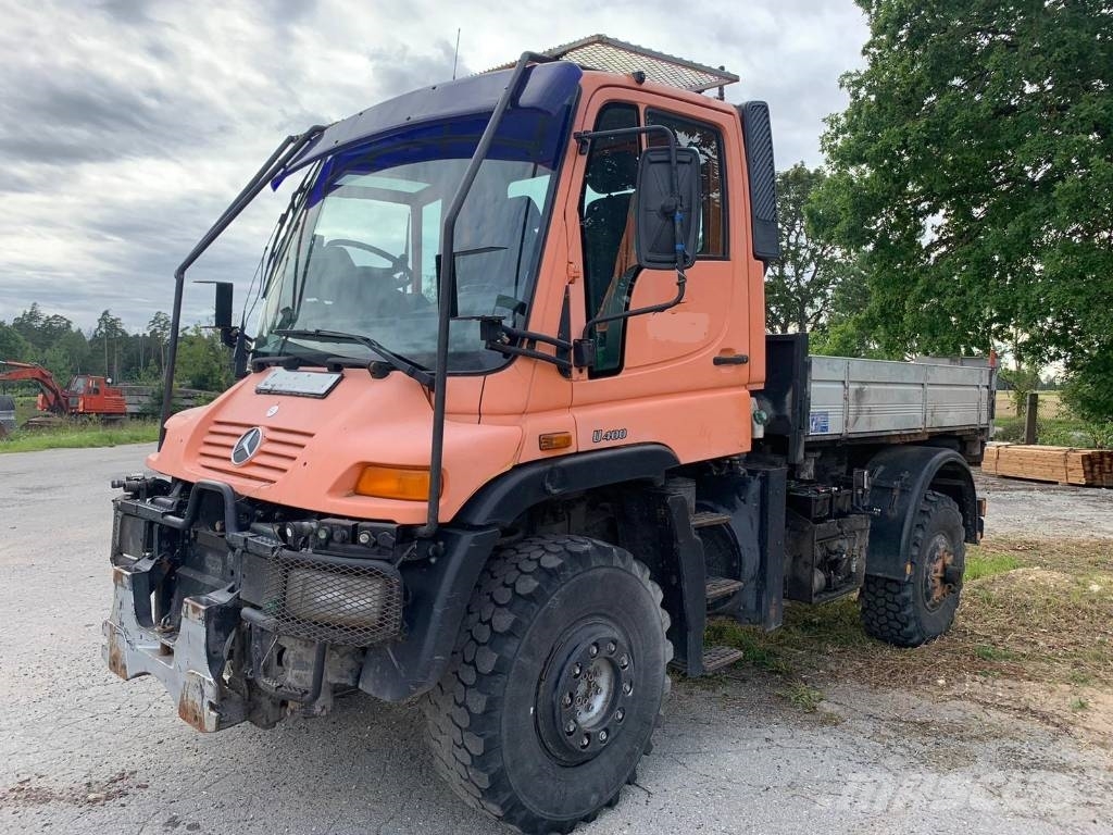 Локомобиль мерседес unimog u400