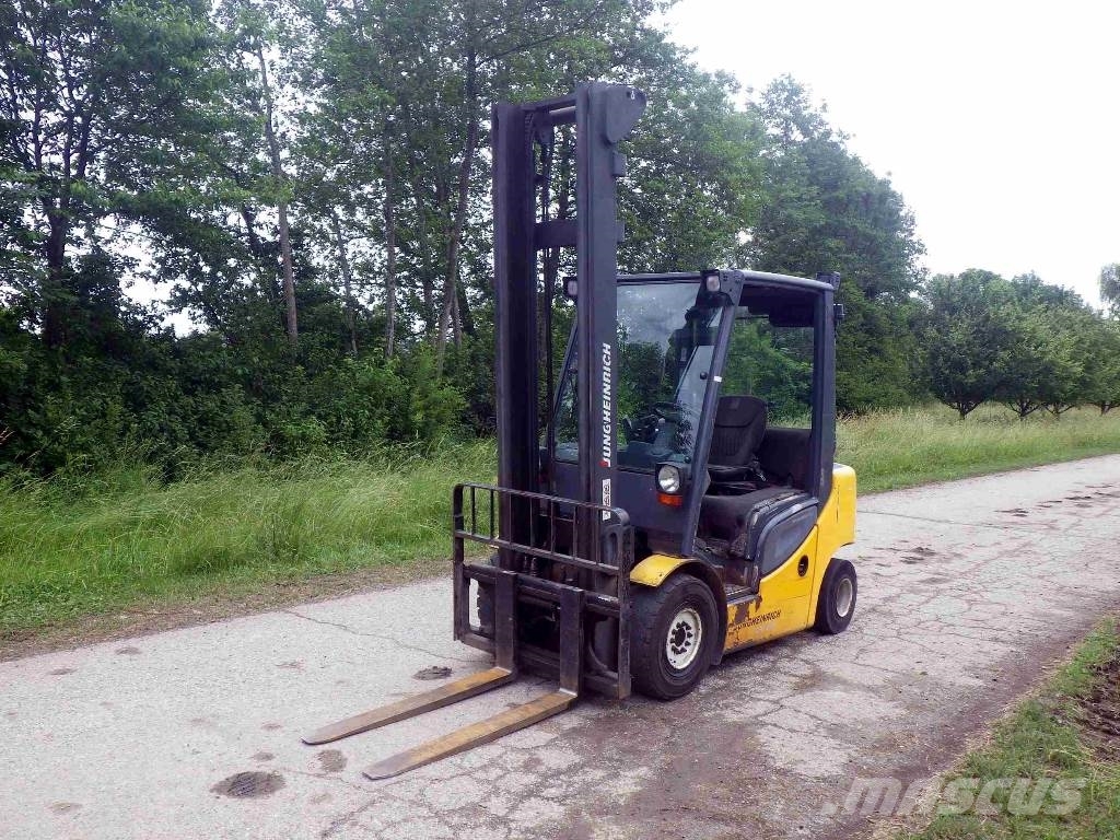 Used Jungheinrich DFG 425s diesel Forklifts Year 2008 Price US 8,630