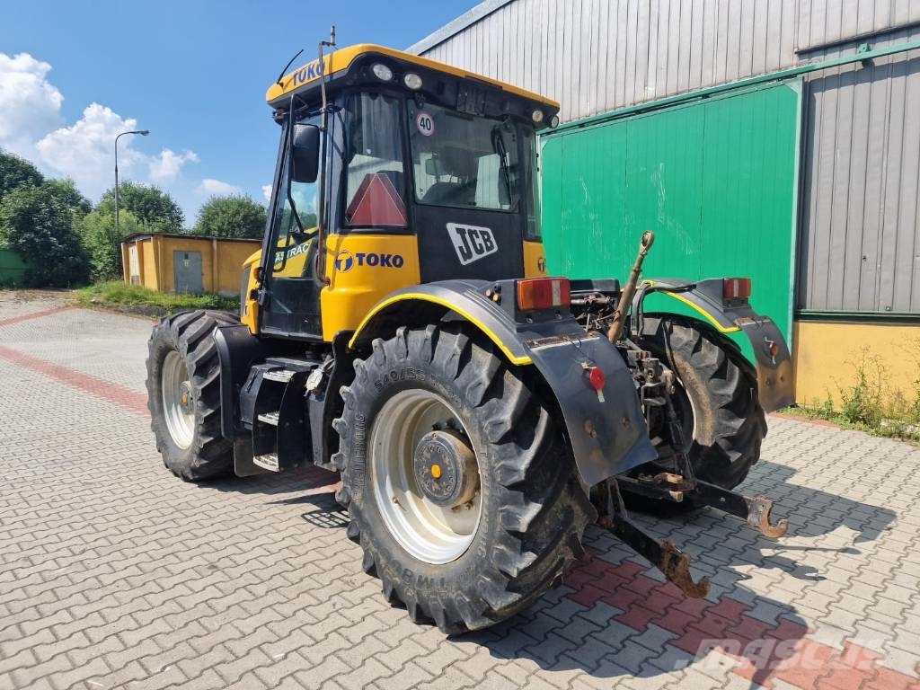 Ciągnik rolniczy JCB FASTRAC 3200, 2008, Pologne d'occasion tracteur