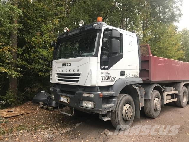 Фара iveco trakker