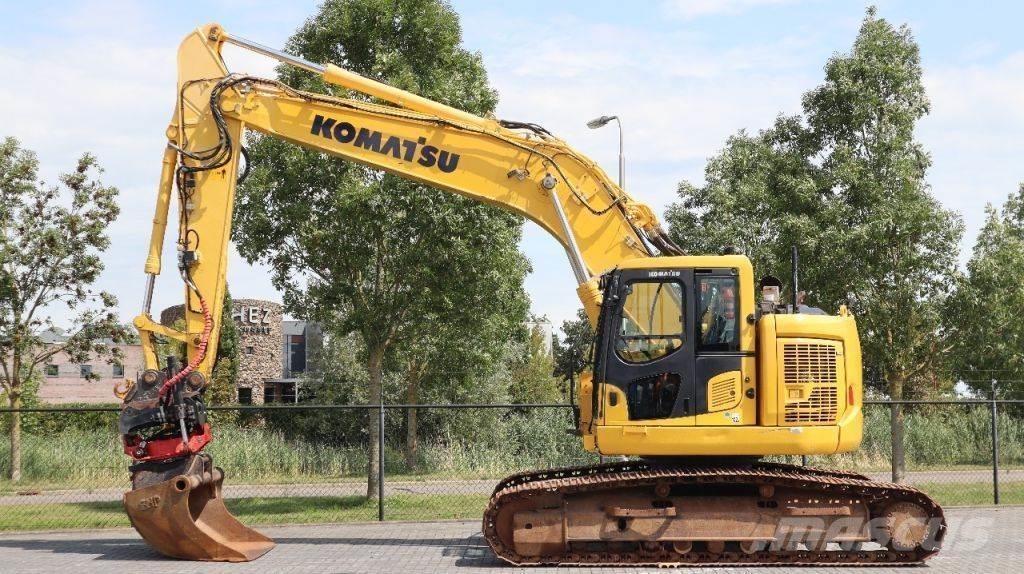 Komatsu PC228 USLC10 ROTOTILT BUCKET AIRCO