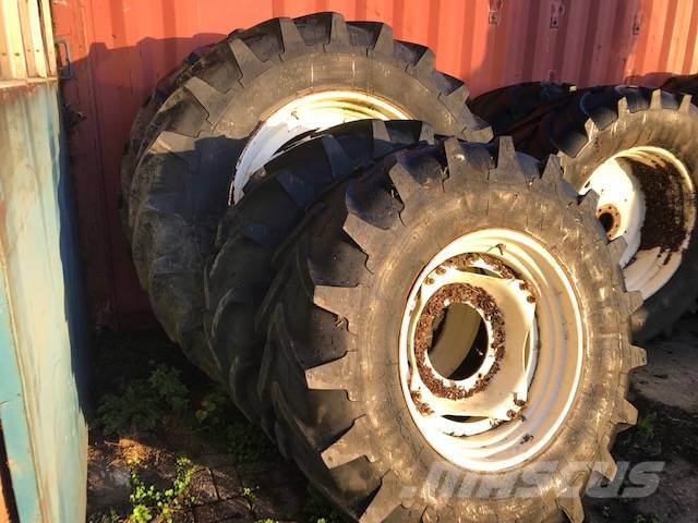 Michelin 18 4r30 5 85r46 Heijningen Nederland Tweedehands Banden Wielen En Velgen Mascus Nederland