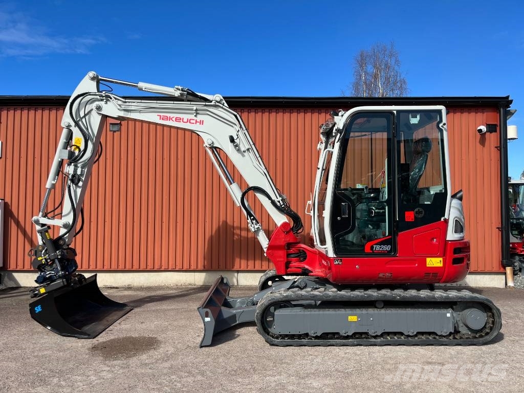 Takeuchi TB260, 2022, Kil, Värmlands län, Suède d'occasion mini pelle