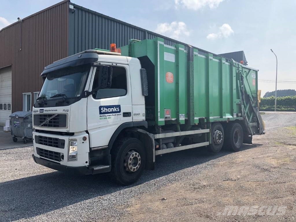Volvo fm truck 6x2